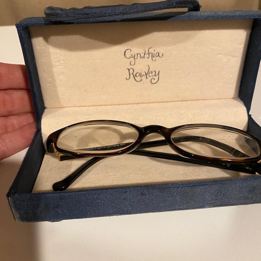 Cynthia Rowley Vintage Eyeglasses with Case – Navy Blue Retro Look‎